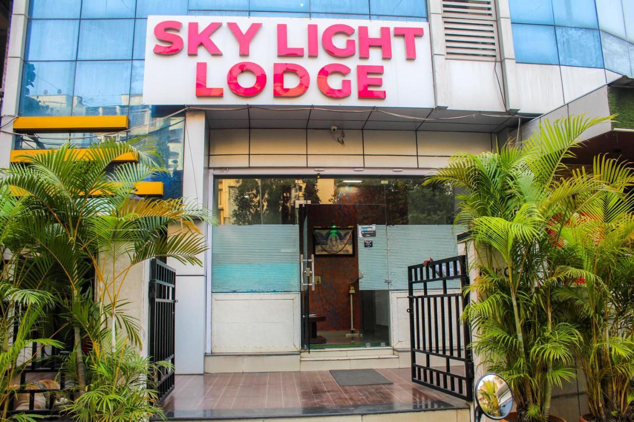 Hotel Skylight Navi Mumbai Exterior photo